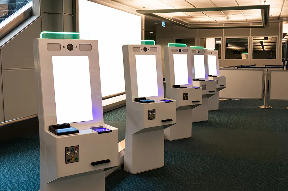 noxon Energias Renováveis Com o crescente foco em sustentabilidade, a Noxon fornece soluções metálicas para o setor das energias renováveis. A nossa experiência abrange a produção de componentes para painéis solares, turbinas eólicas e outras tecnologias limpas, sempre com foco na resistência e eficiência energética, contribuindo para a transição para um futuro mais sustentável.